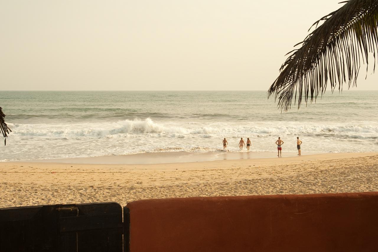 Oasis Beach Resort Cape Coast Exterior photo